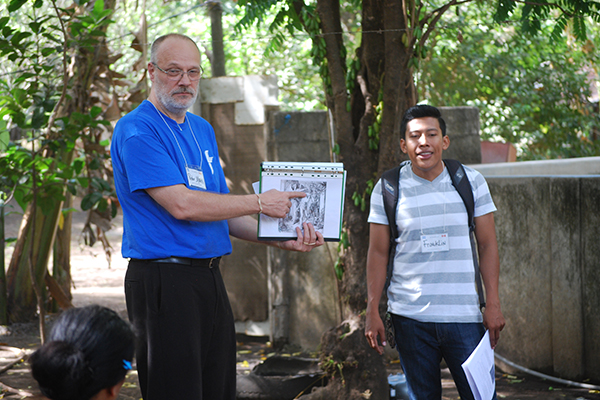 Rev. Mark Koehler teaches on the Bible in Nicaragua.